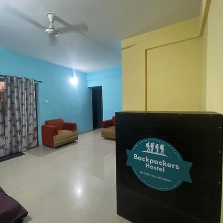 Backpackershostel Pune Ngoại thất bức ảnh